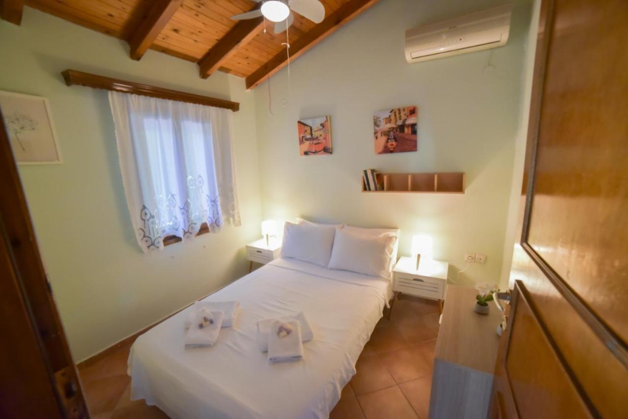 Eva Halkidiki Agios Nikolaos (Chalkidiki)